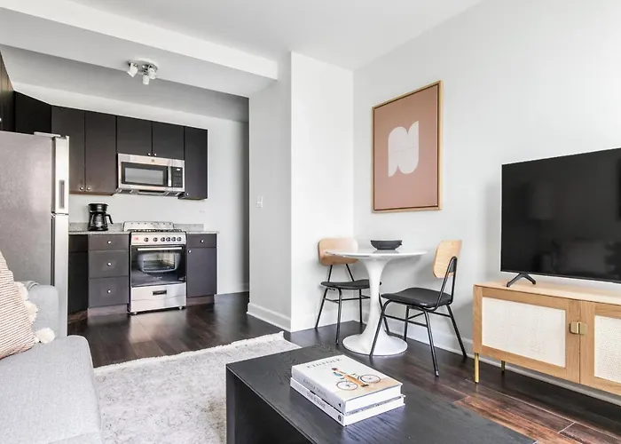 Gold Coast 1br W Doorman Gym 2 Blocks To L Chi-549