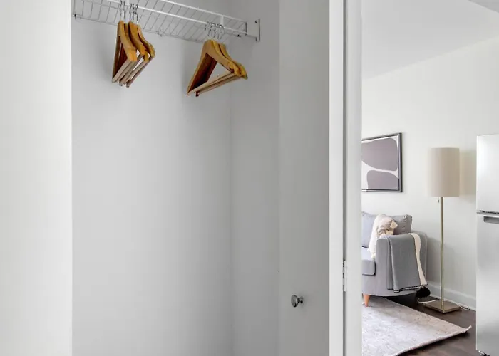 Apartment Gold Coast 1br W Doorman Gym 2 Blocks To L Chi-549 *